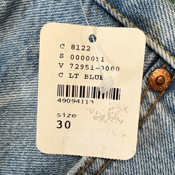 Levi’s Ribcage Split Flare Jeans - Picture 11 of 13